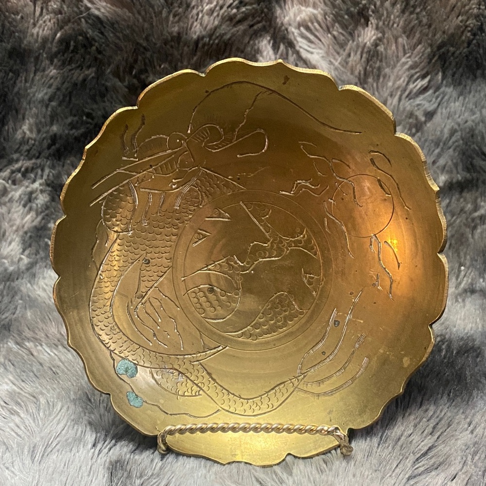 Gold Decorative Brass Plate - Picture 7 of 16